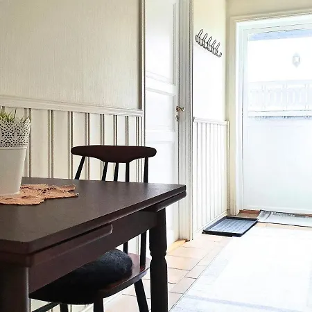 Aheim Apartment